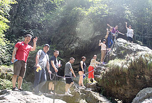 温馨绿韵山庄，悠然茶马古道——江南体育在线(中国)官方网站中高层管理干部益阳安化溯源之旅