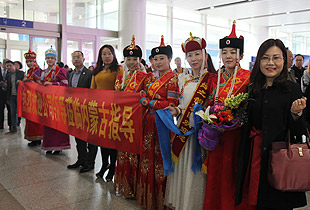 江南体育在线(中国)官方网站董事长胡国安赴内蒙古考察市场