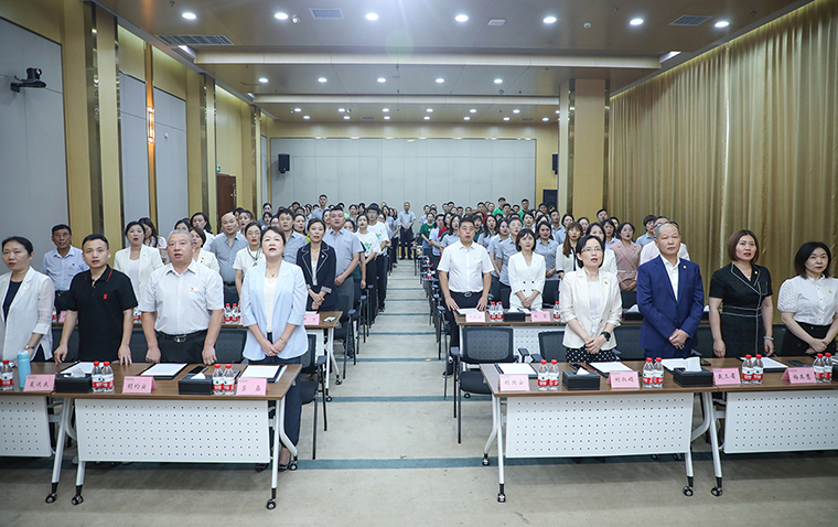 齐心协力 “七”开得胜丨江南体育在线(中国)官方网站2023年半年度总结大会举行